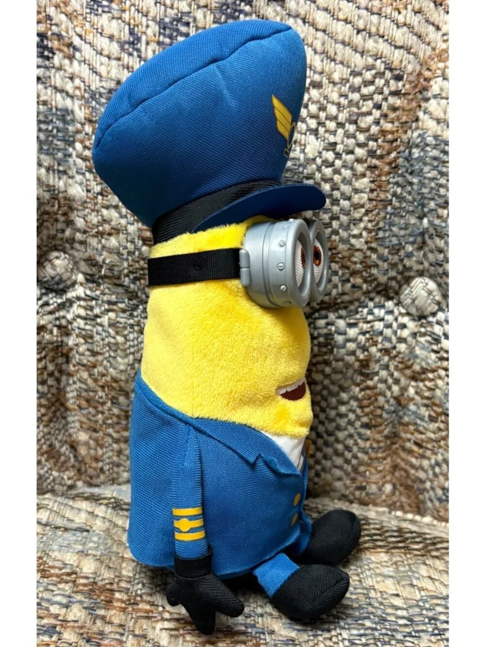 Minions Pilot Kevin Plush Toy 10